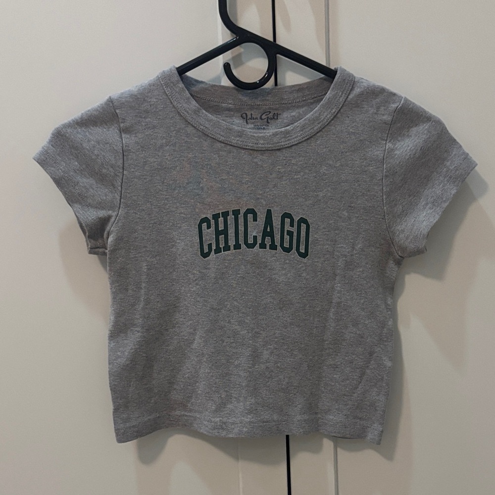 Brandy Melville Gray Chicago Tee